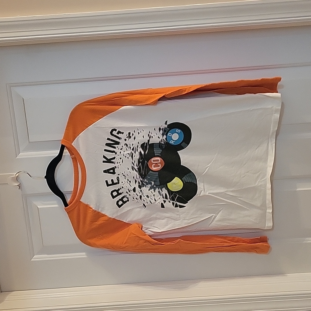 Gap breaking records white and orange long sleeve xxl